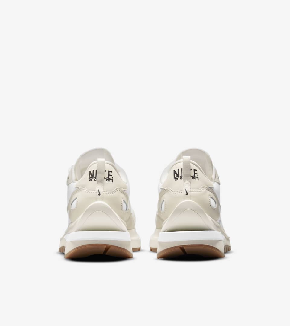 Sacai blanches hotsell